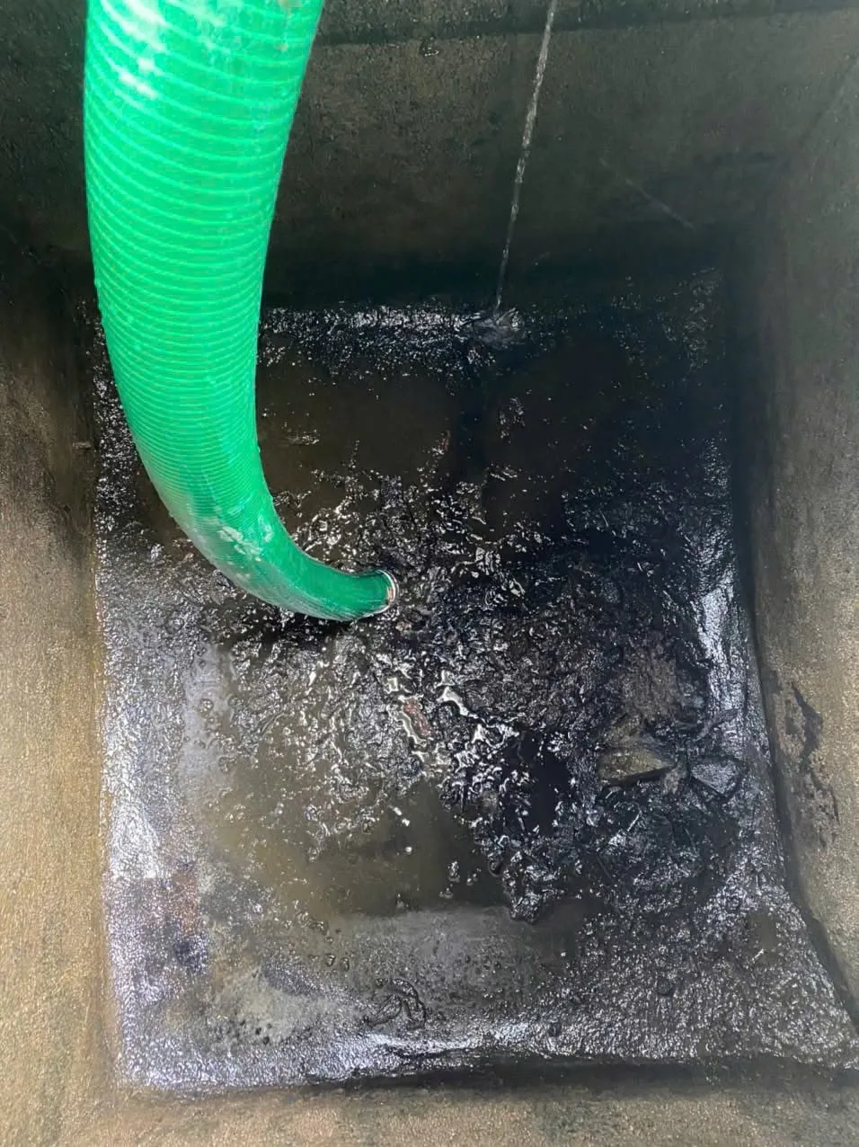 Hút hầm cầu tại Thuận An